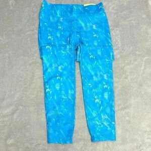 All  in Motion - NWT - lettings. Size 14/16